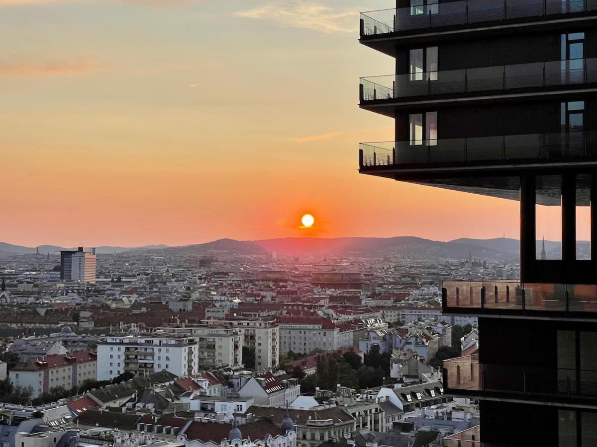 Triiiple Level 20 - Sonnenwohnen Apartment Mit Parkplatz Und Fantastischem Ausblick Vienna Luaran gambar