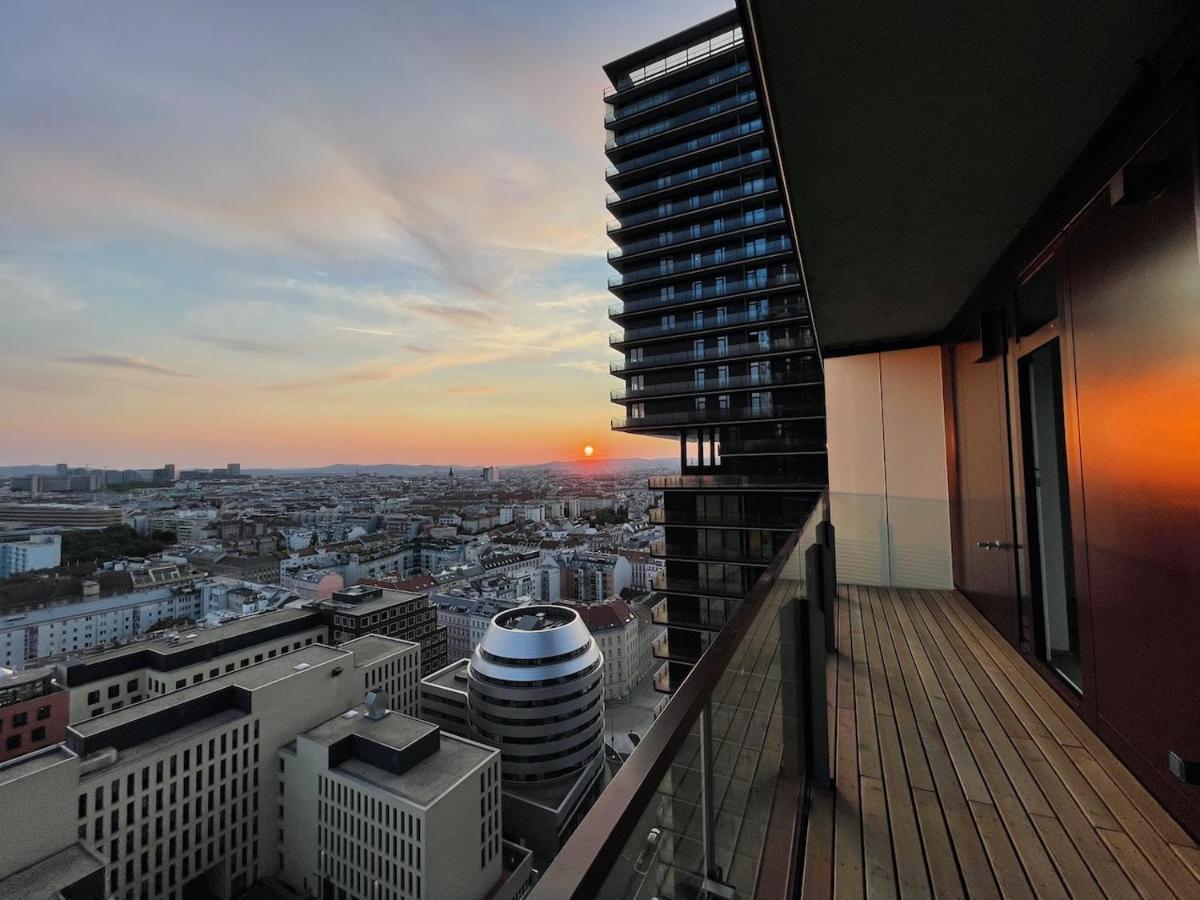 Triiiple Level 20 - Sonnenwohnen Apartment Mit Parkplatz Und Fantastischem Ausblick Vienna Luaran gambar